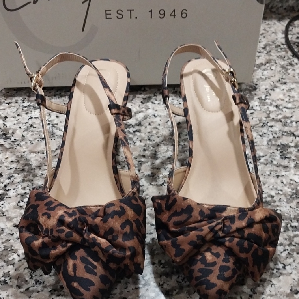 Leapon Print Back Out With Bow Shoe From Cato